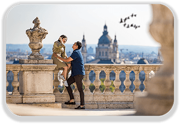 2024 Friendly Budapest Photographer - Easy booking 02b Instawalk