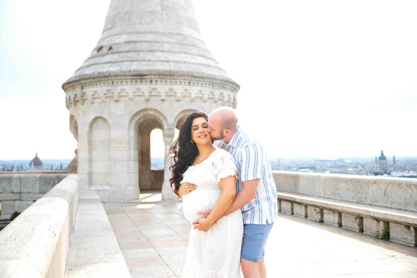 2024 📸Why Budapest Maternity Photographer is a Must-Have! Maternity2 Featured Horizontal 3671 Instawalk