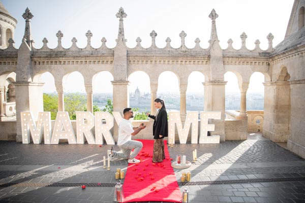 2024 Talented Budapest Proposal Photographer - Amazing result Proposal Addons Thumbnail Horizontal Marry me 3865 Instawalk