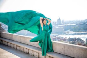 2024 Fast Booking - Budapest Photographer Emerald Green Thumbnail Horizontal 6731 Instawalk